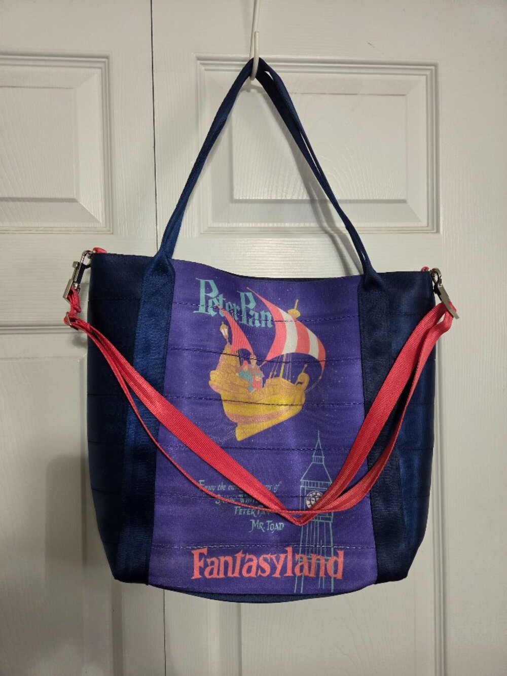 Rare Harveys Disneyland 60th Peter Pan Fantasyland Seat Belt Tote Bag 2015 EUC